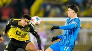 同曦晒对吉林海报：第37回 白山黑水显峥嵘 长白山下我为峰