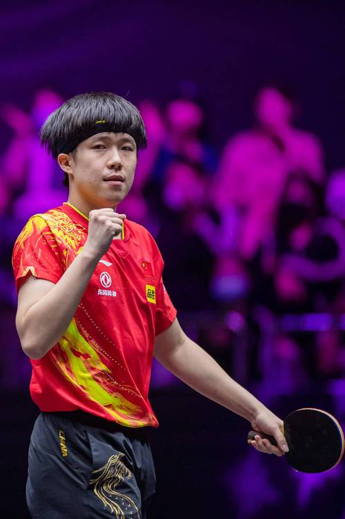 “人生第一杆”燃爆申城，与奥运同频挥杆